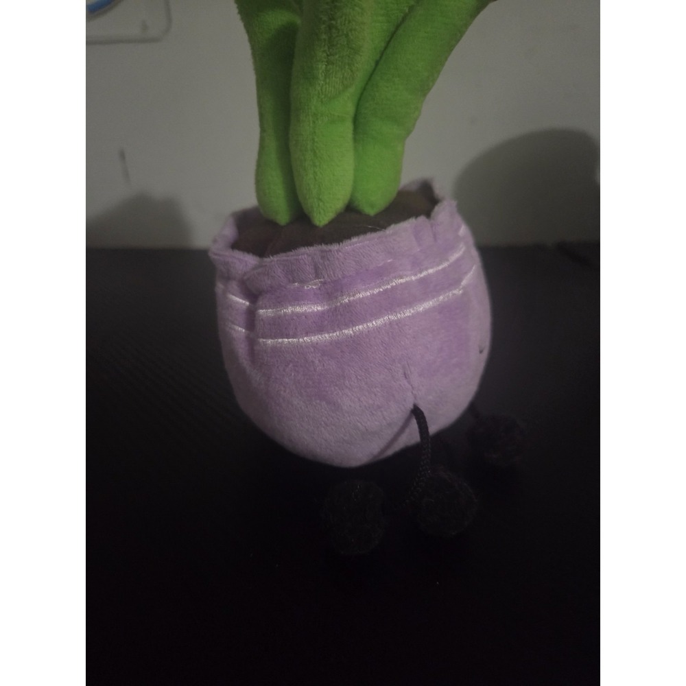Ploofs Snuggly Sprouts Succulent Plant Plush Purple Pot Soft Stuffed Aloe D21 - Picture 2 of 6